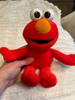 Vintage 2002 Fisher-Price Red Elmo Plush with Orange Nose and Big Eyes 11”